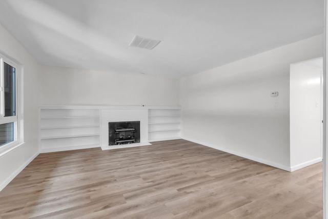 5900 64th St, Sacramento, CA 95824