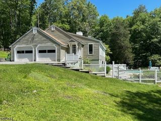 955 Middleville Road, Stillwater Twp., NJ 07860