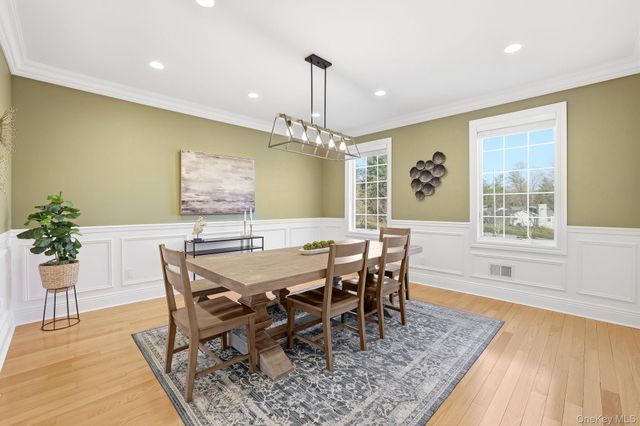 16 Hall Road, Briarcliff Manor, NY 10510