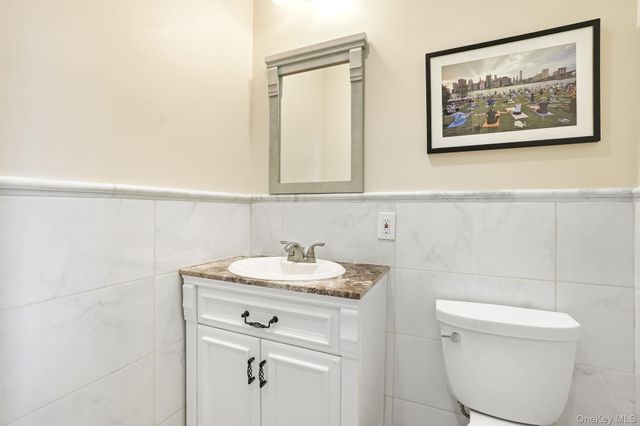 16 Hall Road, Briarcliff Manor, NY 10510