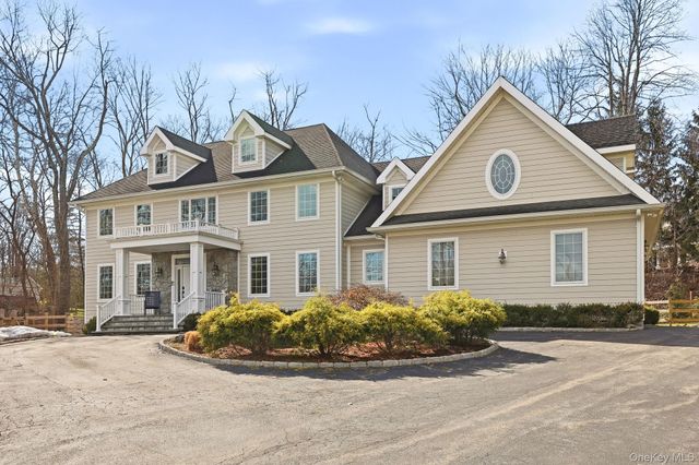 16 Hall Road, Briarcliff Manor, NY 10510