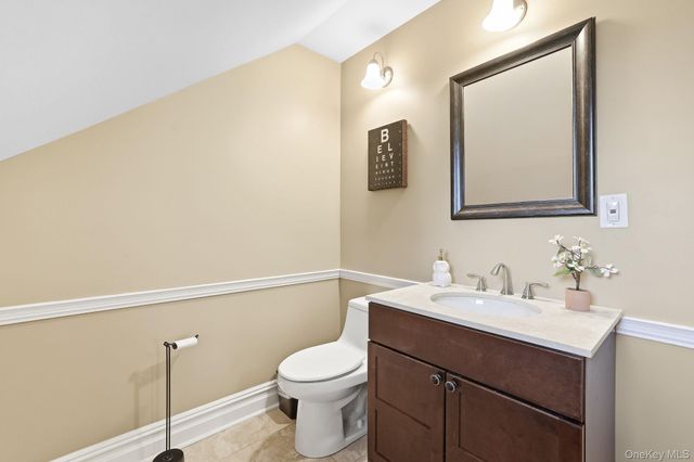 16 Hall Road, Briarcliff Manor, NY 10510