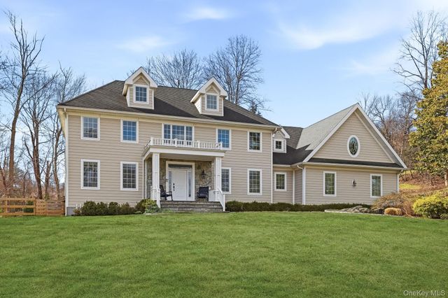 16 Hall Road, Briarcliff Manor, NY 10510