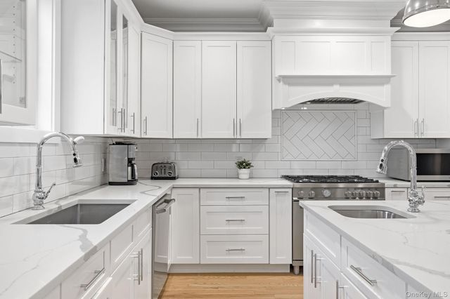 16 Hall Road, Briarcliff Manor, NY 10510