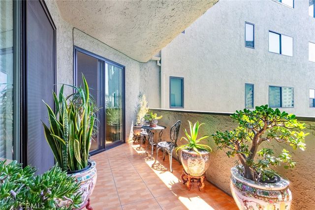 9000 Cynthia St 306, West Hollywood, CA 90069