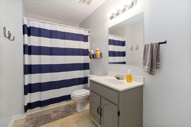 112 R. Russell Road, Russell Springs, KY 42642