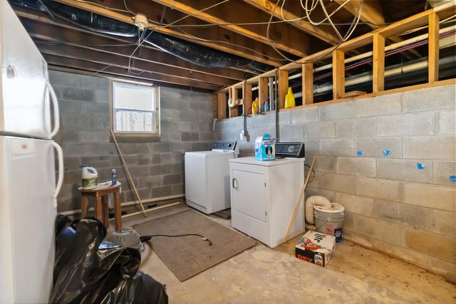 112 R. Russell Road, Russell Springs, KY 42642