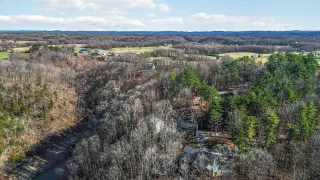 112 R. Russell Road, Russell Springs, KY 42642