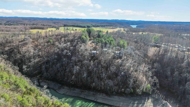 112 R. Russell Road, Russell Springs, KY 42642