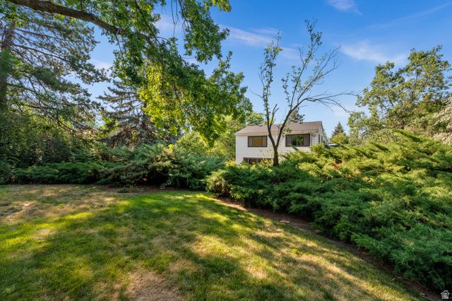 1803 E ORCHARD DR, Millcreek, UT 84106