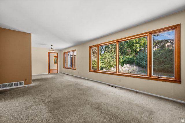 1803 E ORCHARD DR, Millcreek, UT 84106
