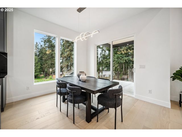 10707 Se 13TH Cir, Vancouver, WA 98664