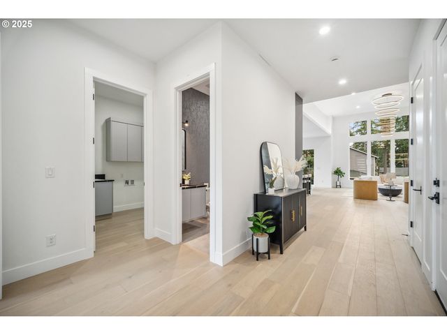 10707 Se 13TH Cir, Vancouver, WA 98664