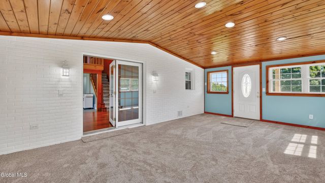851 County Highway 106, Broadalbin, NY 12010