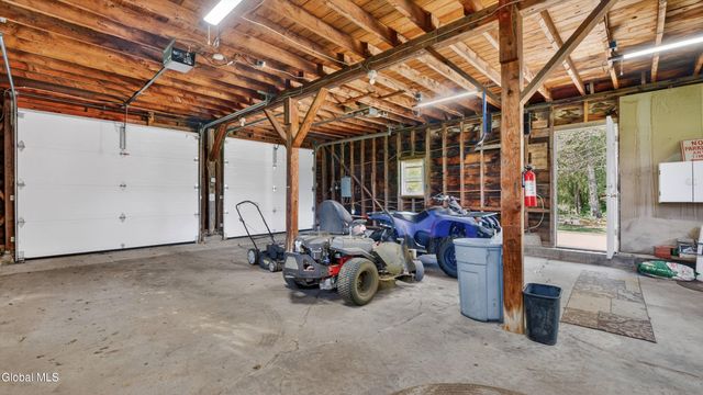 851 County Highway 106, Broadalbin, NY 12010