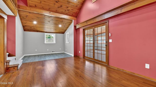 851 County Highway 106, Broadalbin, NY 12010