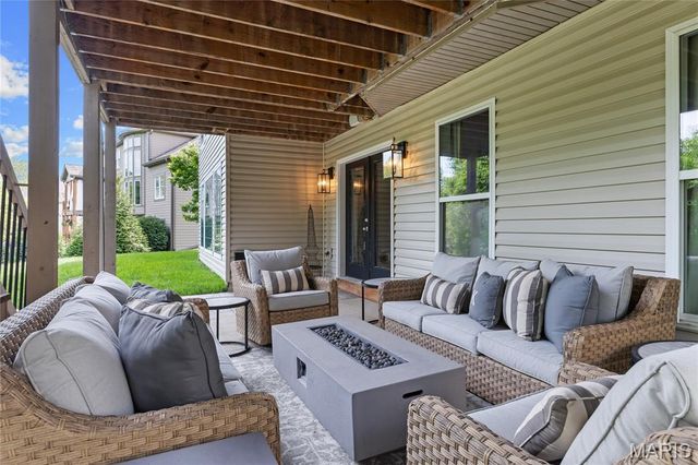 4385 Austin Pass Drive, St Charles, MO 63304