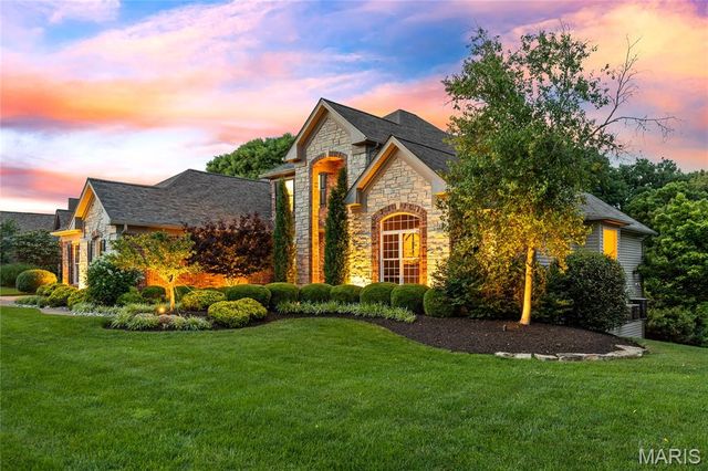 4385 Austin Pass Drive, St Charles, MO 63304
