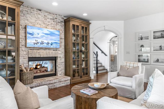 4385 Austin Pass Drive, St Charles, MO 63304