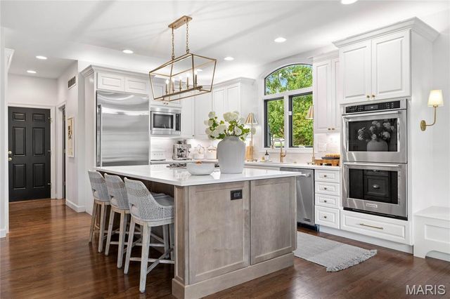 4385 Austin Pass Drive, St Charles, MO 63304