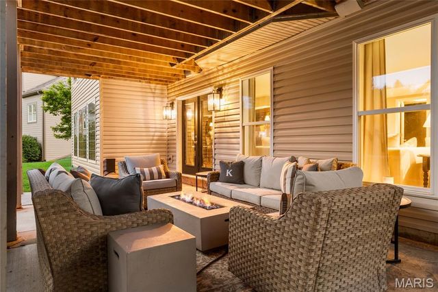 4385 Austin Pass Drive, St Charles, MO 63304