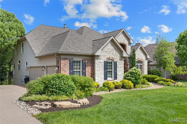 4385 Austin Pass Drive, St Charles, MO 63304