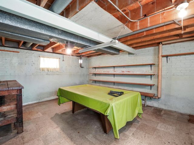 10324 S Sacramento Avenue, Chicago, IL 60655