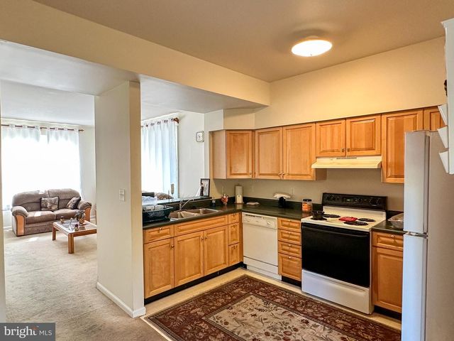 901 MERCHANT ST, Coatesville, PA 19320