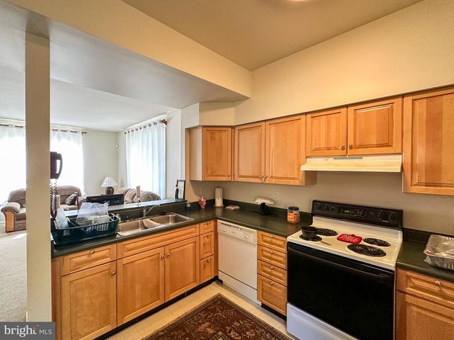 901 MERCHANT ST, Coatesville, PA 19320