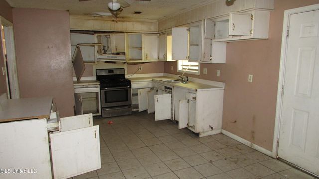 2535 Tandy Drive, Gulfport, MS 39503