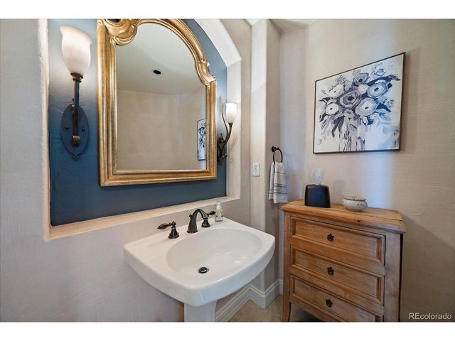 7808 Glen Ridge Dr, Castle Pines, CO 80108