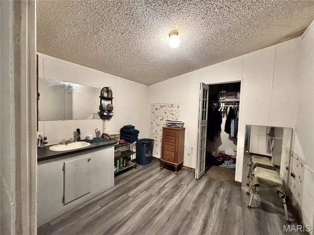 600 Hidden Lake Road, De Soto, MO 63020