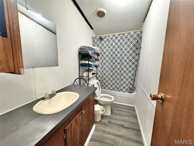 600 Hidden Lake Road, De Soto, MO 63020