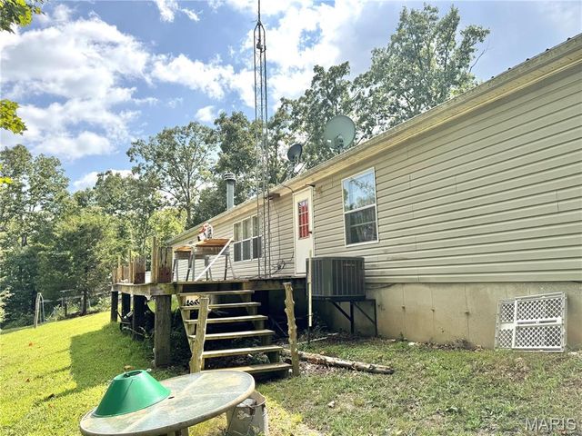 600 Hidden Lake Road, De Soto, MO 63020