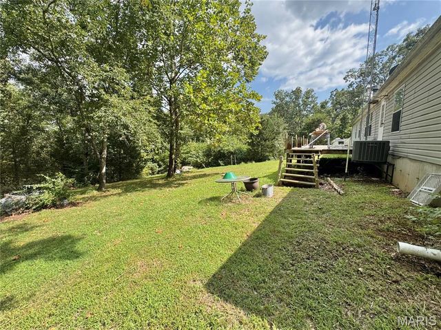 600 Hidden Lake Road, De Soto, MO 63020