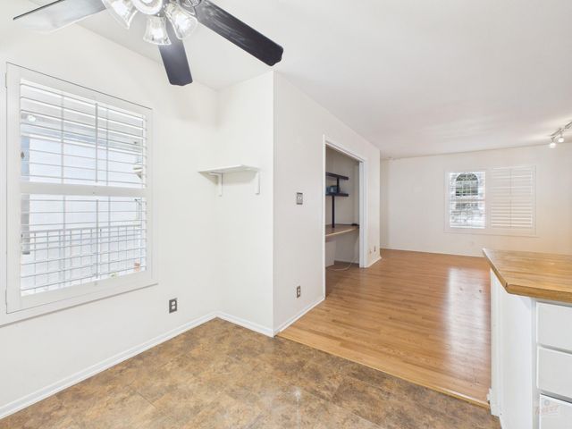 910 Duncan LN 26, Austin, TX 78705