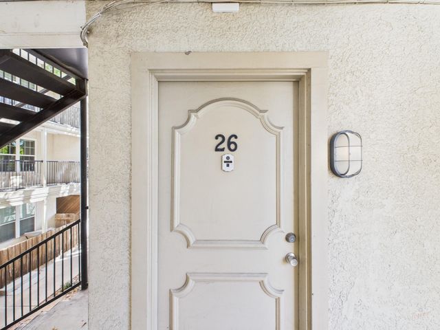 910 Duncan LN 26, Austin, TX 78705