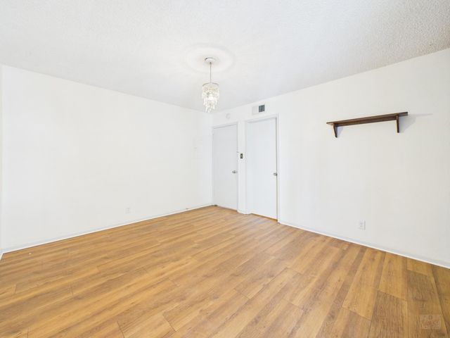910 Duncan LN 26, Austin, TX 78705