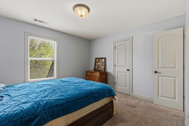 107 WATERS EDGE CV, Atoka, TN 38004