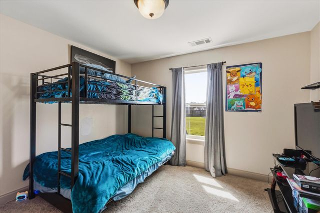 107 WATERS EDGE CV, Atoka, TN 38004