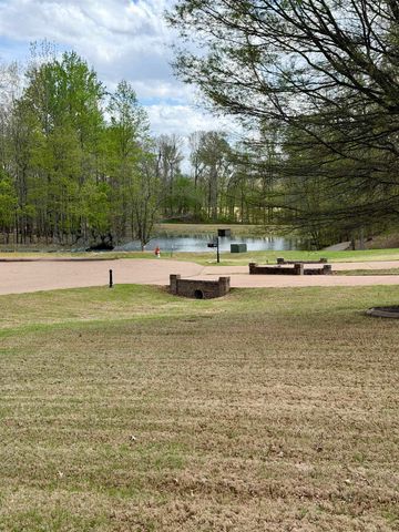 107 WATERS EDGE CV, Atoka, TN 38004