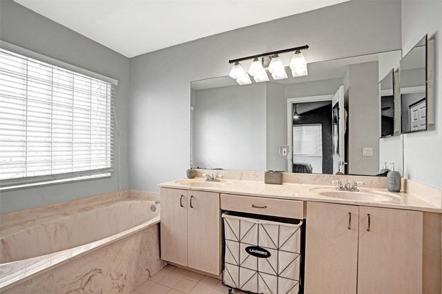 5137 Heron Place, Coconut Creek, FL 33073