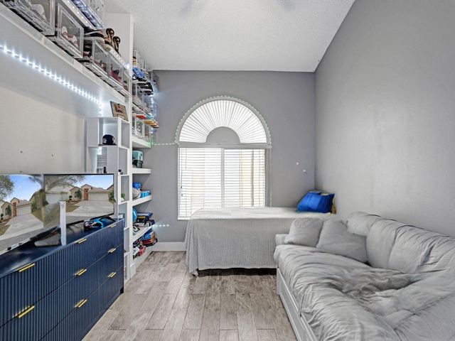 5137 Heron Place, Coconut Creek, FL 33073