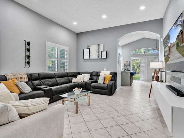 5137 Heron Place, Coconut Creek, FL 33073