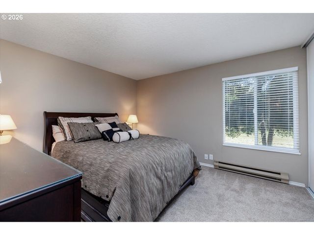 28740 Sw PARKWAY Ave, Wilsonville, OR 97070