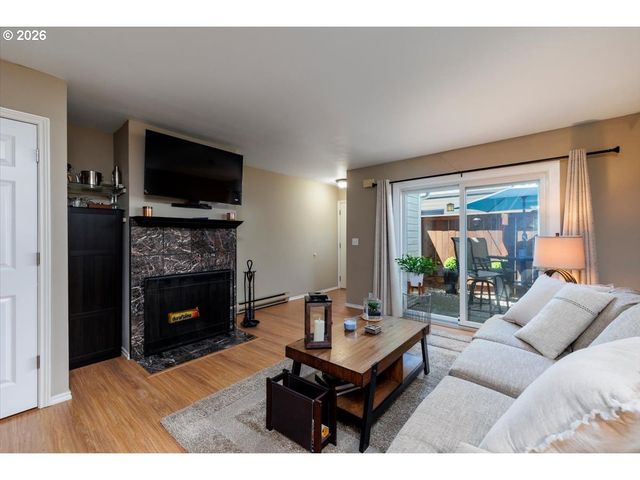 28740 Sw PARKWAY Ave, Wilsonville, OR 97070