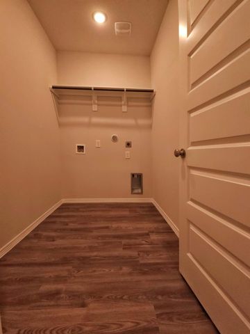 26118 Emory Hollow Drive, Tomball, TX 77375