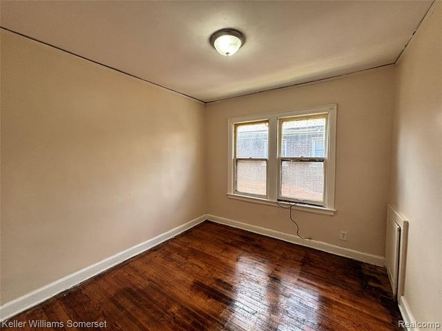 17606 Roselawn Street, Detroit, MI 48221