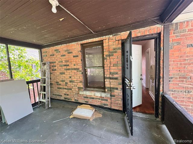 17606 Roselawn Street, Detroit, MI 48221