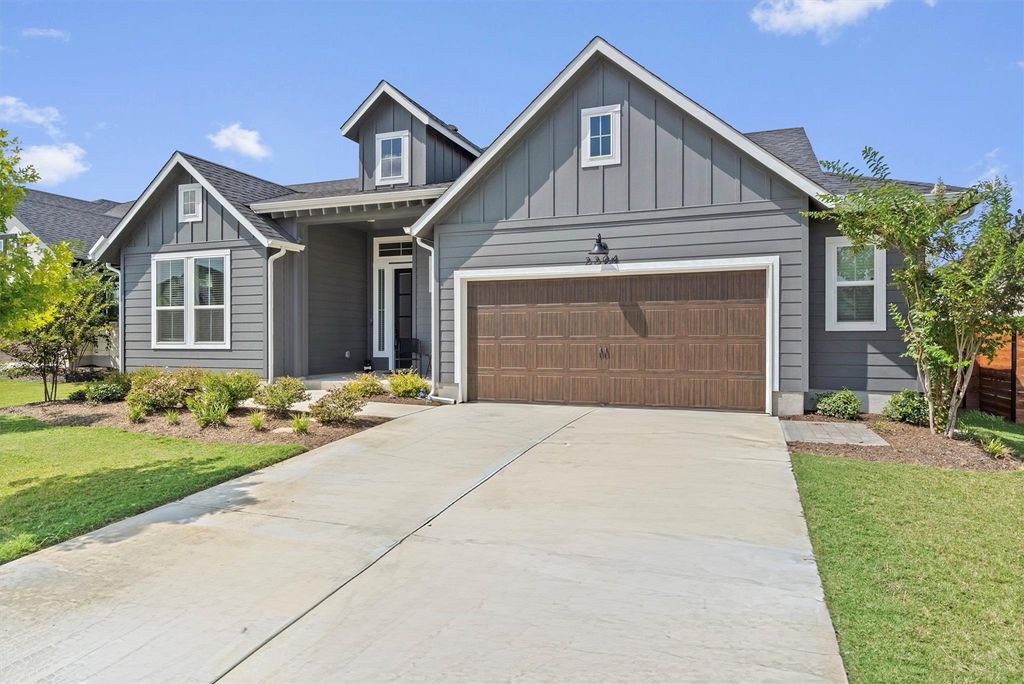 2204 Tobiano TRCE, Georgetown, TX 78633